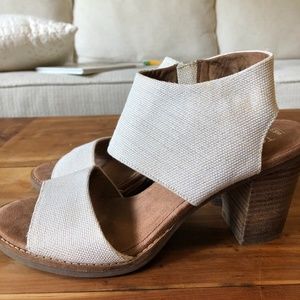TOM's Majorca Cutout Heel